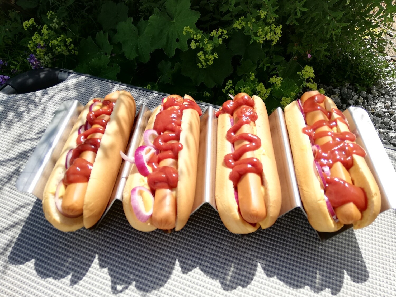 #94 Halter / Ständer für Tacos, Hot Dogs, Bratwurst und mehr