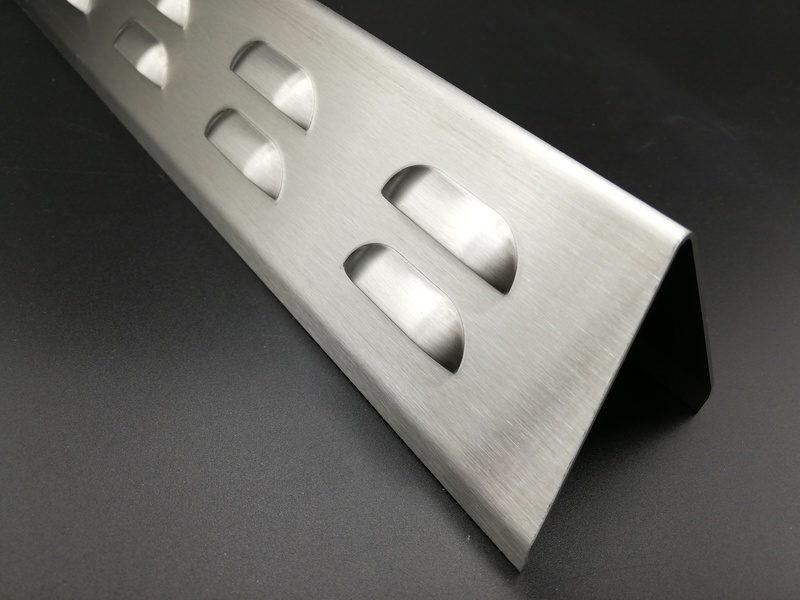 Flammenverteiler #71 - 385 x 65 x 62mm Weber 7636 + Weber Spirit Modelle ab 2013 - E310, S310, E320, S320, E330, S330 